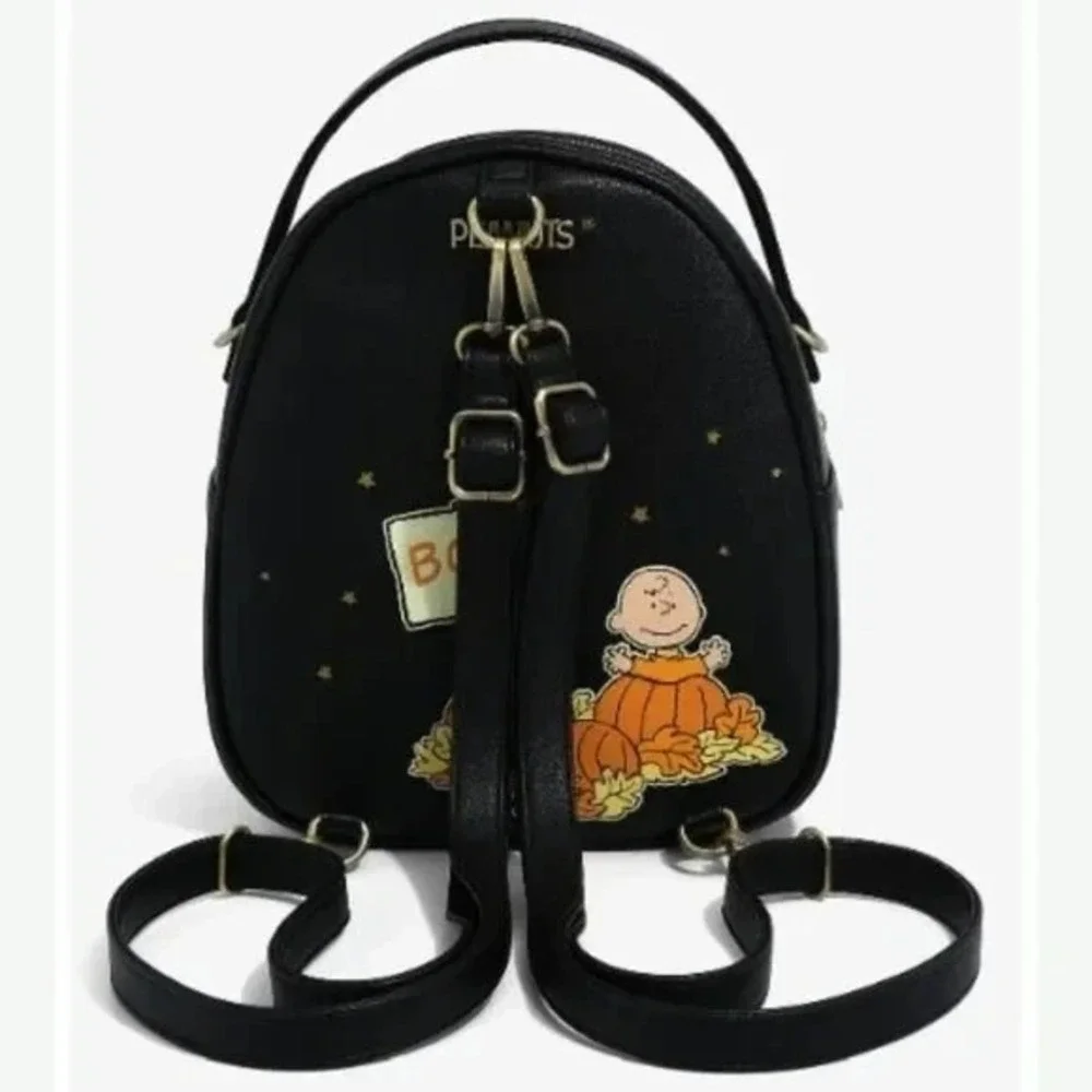 Peanuts Snoopy and Woodstock The Great Pumpkin Convertible‎ Light Up Backpack